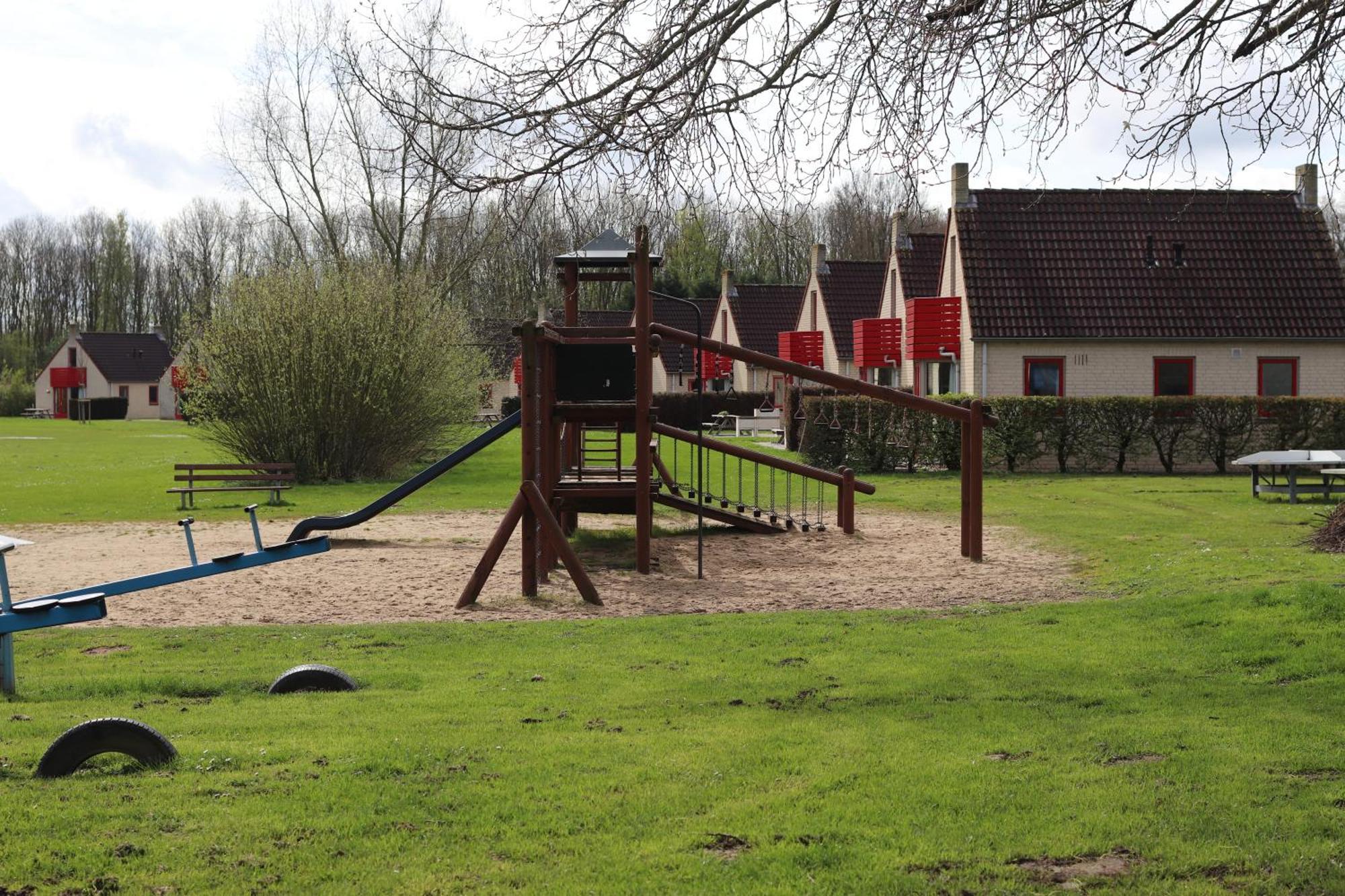 Comfortabel 6P Vakantiehuis Met Laadpaal Ewijk 外观 照片